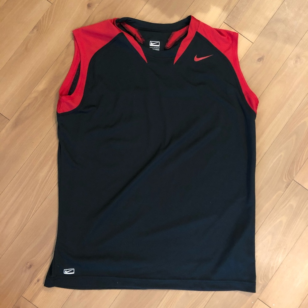 Nike Sleeveless Shirt